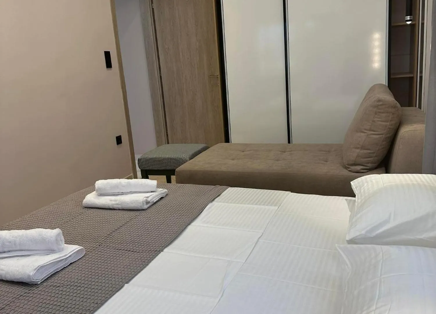 Lydia Luxury Apartment Perea Peraia  Greece