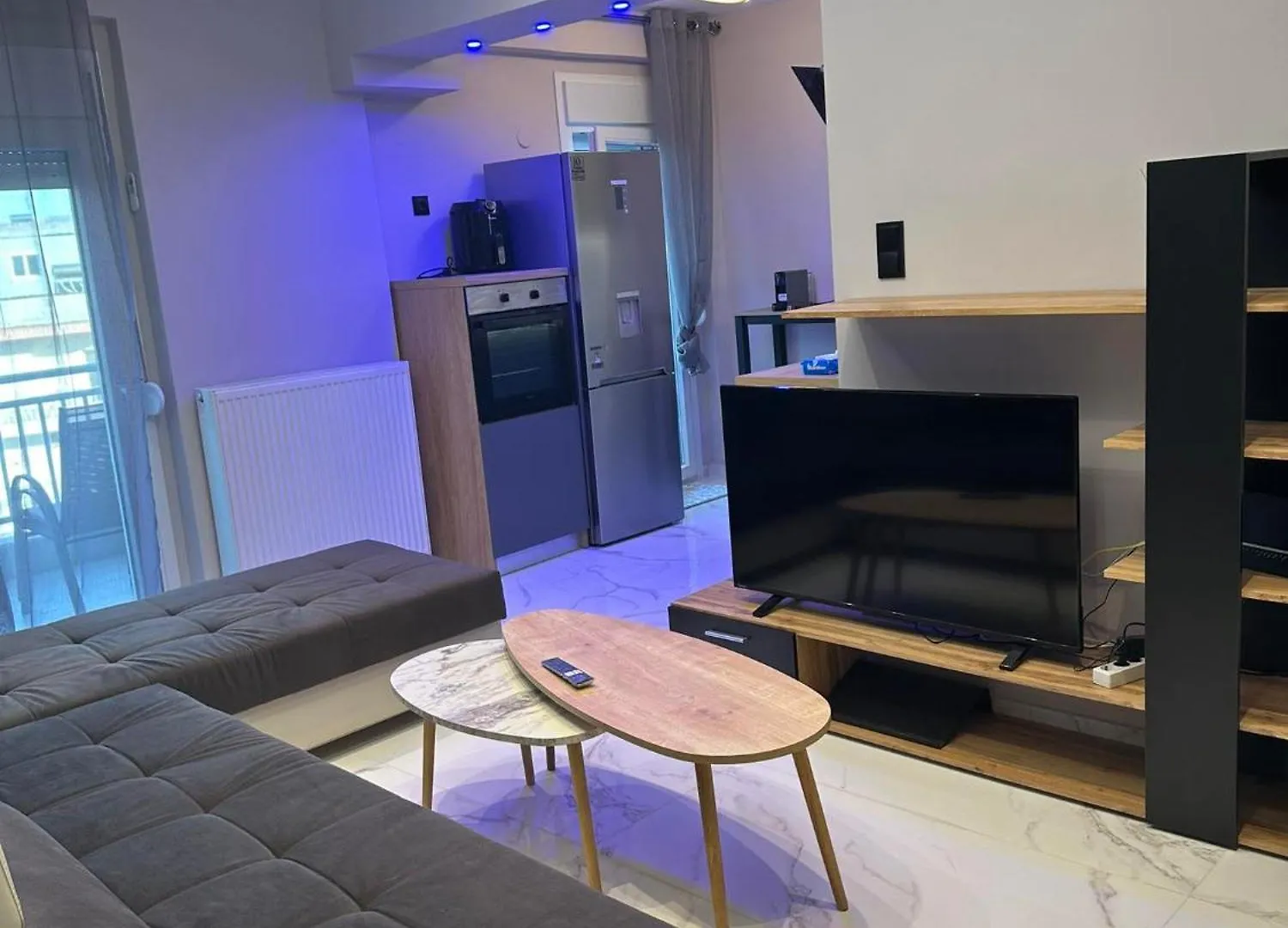 Lydia Luxury Apartment Perea Peraía